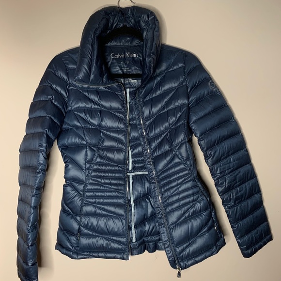Calvin Klein Puffer Coat - Picture 2 of 3